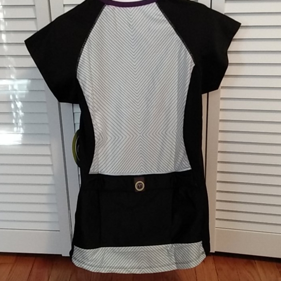 MOXIE Cycling athletic color block tee Medium - Picture 2 of 6